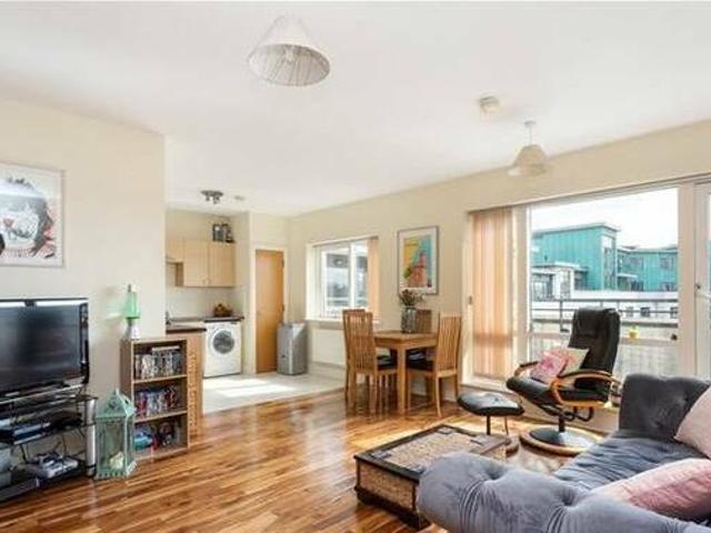 penthouse 18 wyckham point dundrum dublin 14
