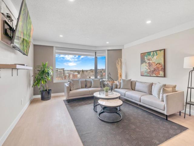 Penthouse 1 Bed + Den! All Utilities Included! 0 bedroom 1 bathroom [object Promise] for Rent