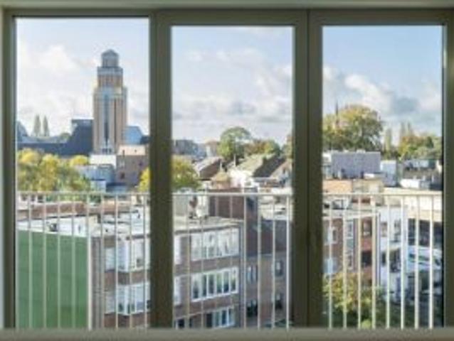 PENTHOUSE 1 CH + BUREAU NEUF PEB B