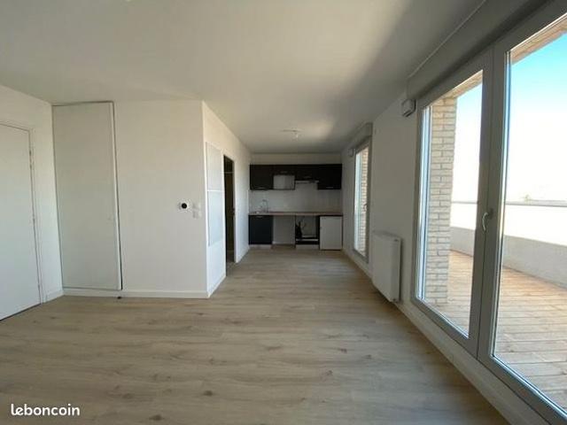 Penthouse 2 pièces 38 m²