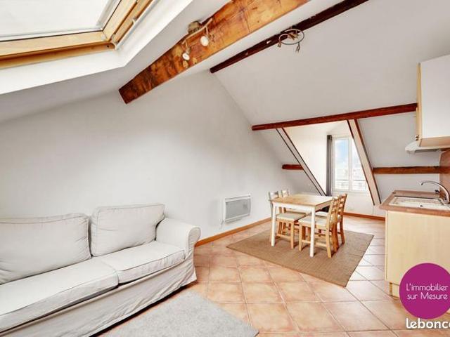 Penthouse 2 pièces 44 m²