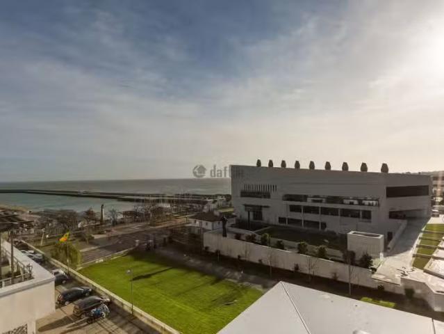 Penthouse 4 bedrooms 205 sq m The Pavilion, Marine Road, Dun.
