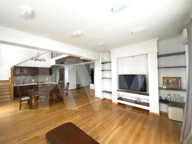 Penthouse 4 camere 166mpu terasa 50mp Cedonia priveliste Munti Oras