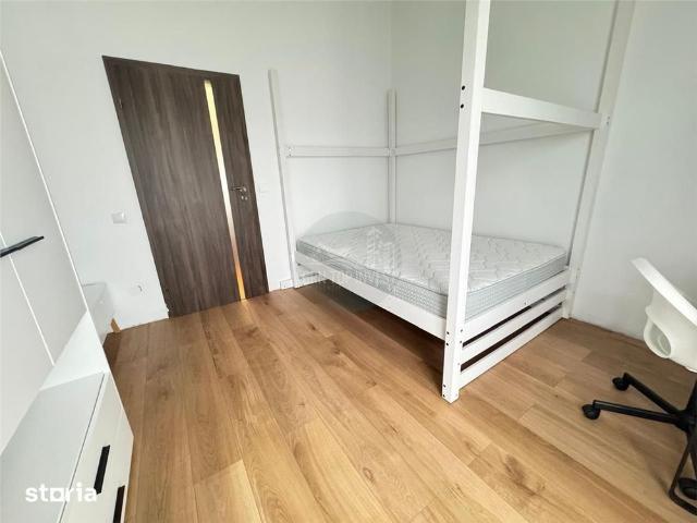 Penthouse 4 camere 2 balcoane terasa 20 mp zona Doamna Stanca
