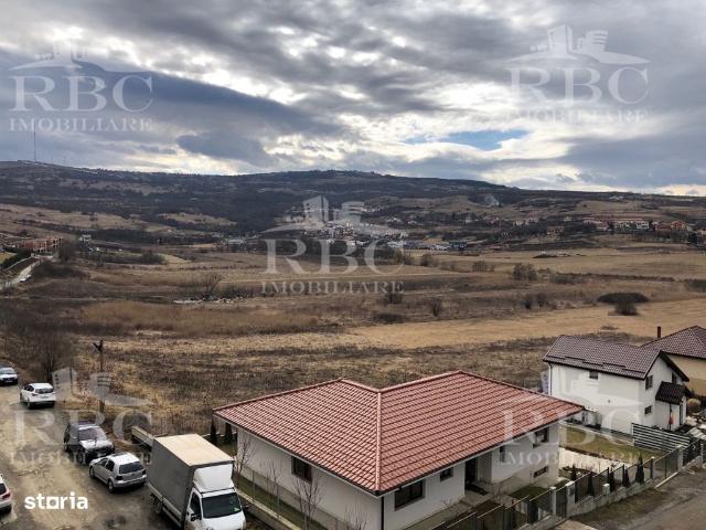 Penthouse semimobilat cu 4 camere terasa si garaj