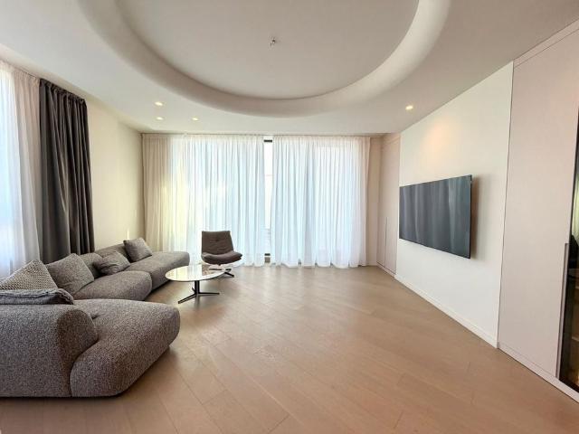 Penthouse 4 camere | De inchiriat | Aviatiei