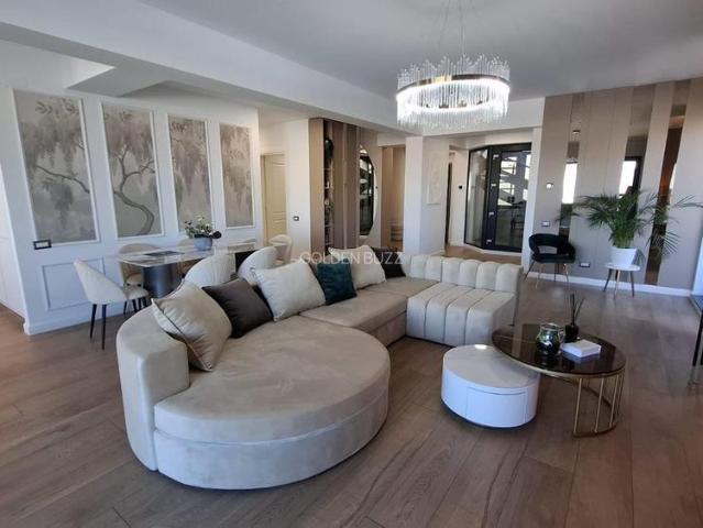 Penthouse | 4 camere | My Place
