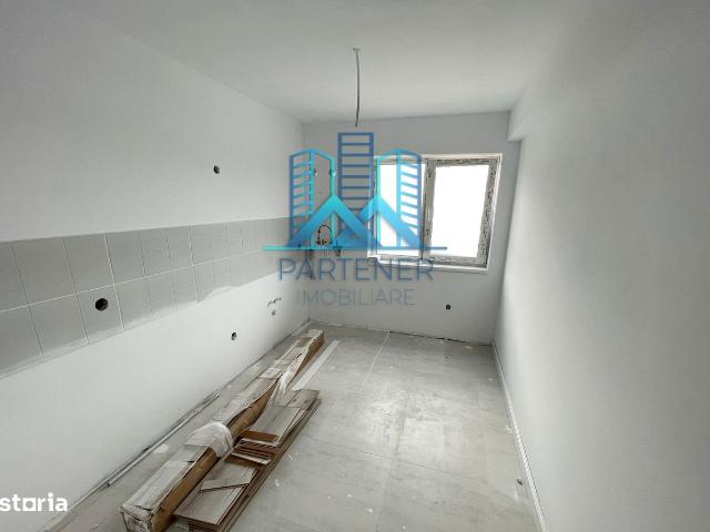 PENTHOUSE 4 camere, scara interioara, terasa, Pacurari Rediu+Parcare!