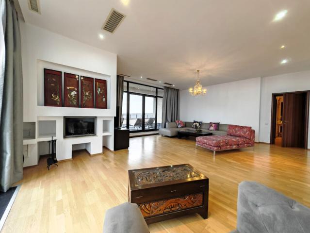 penthouse 4 camere, terasa cu view panoramic, iancu nicolae