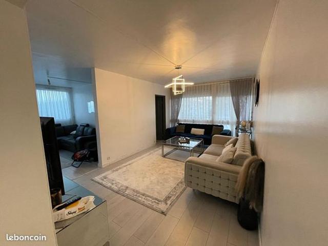 Penthouse 4 pièces 104 m²