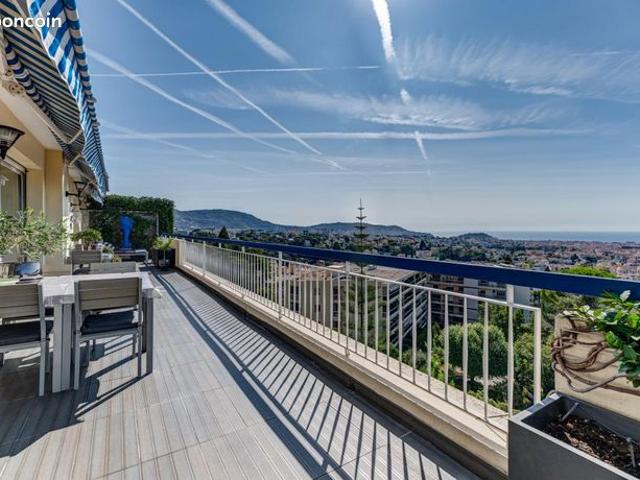 Penthouse 4 pièces 136 m²