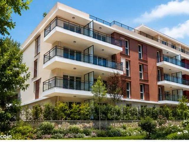 Penthouse 4 pièces 75 m²