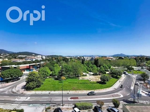 Penthouse 4 pièces 78 m²