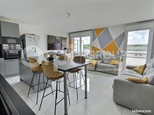 Penthouse 4 pièces 86 m²