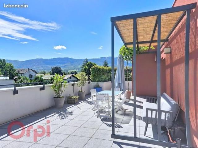 Penthouse 4 pièces 86 m²