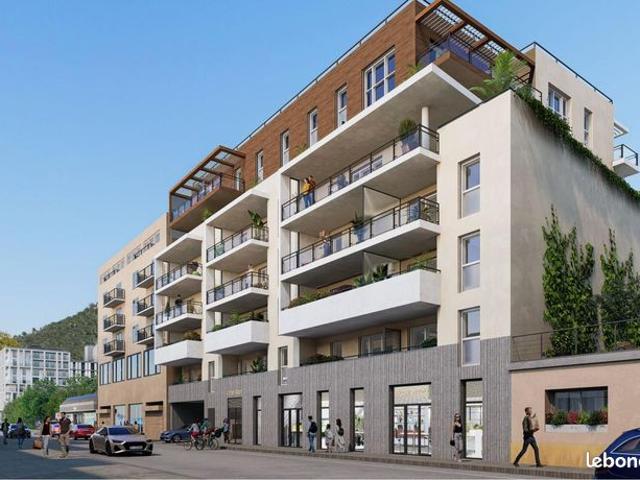 Penthouse 4 pièces 87 m²