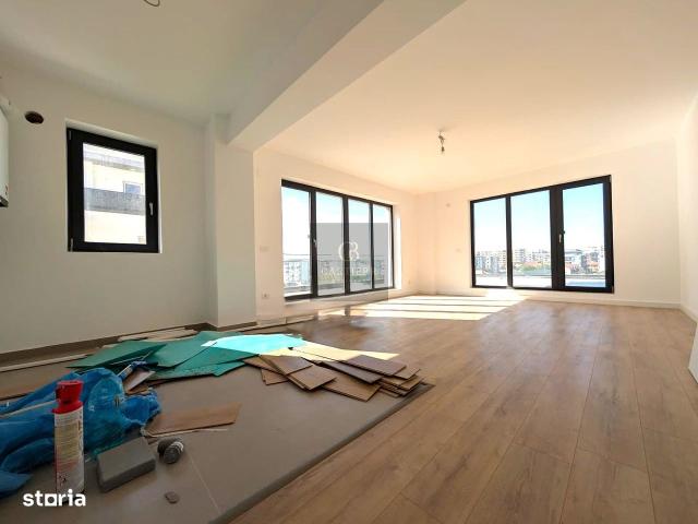 Penthouse 5 camere | ozana | loc de parcare opțional |comision 0