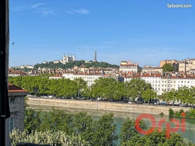 Penthouse 5 pièces 130 m²