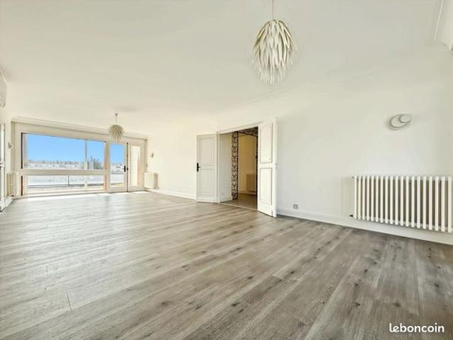 Penthouse 5 pièces 142 m²