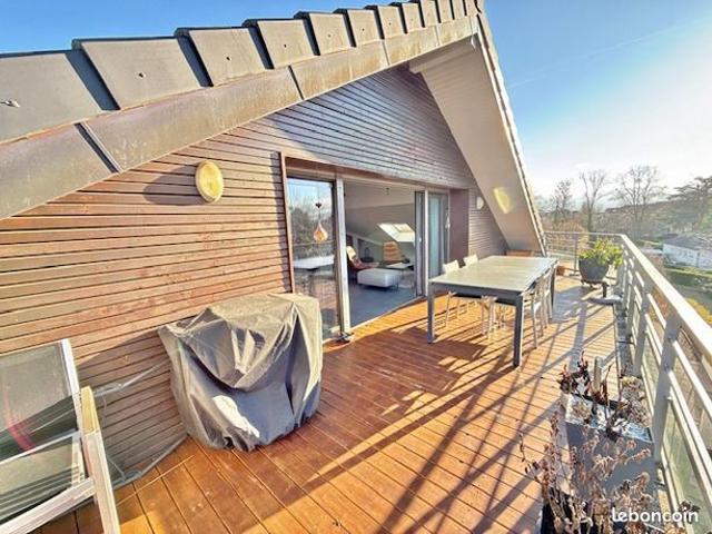 Penthouse 5 pièces 152 m²