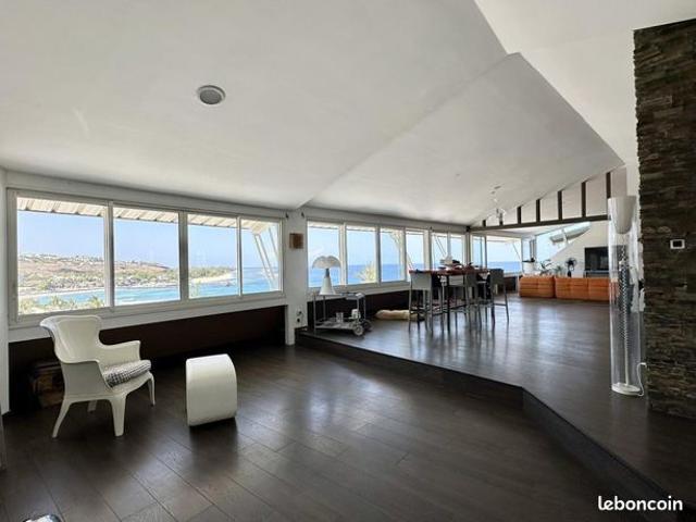 Penthouse 5 pièces 230 m²