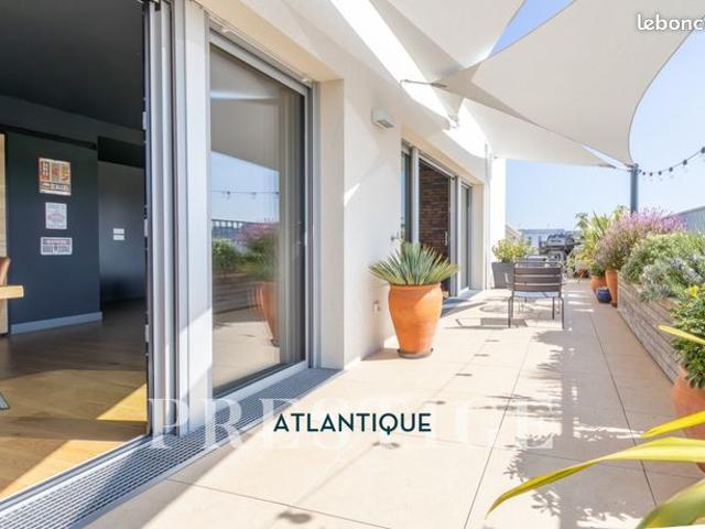 Penthouse 6 pièces 158 m²