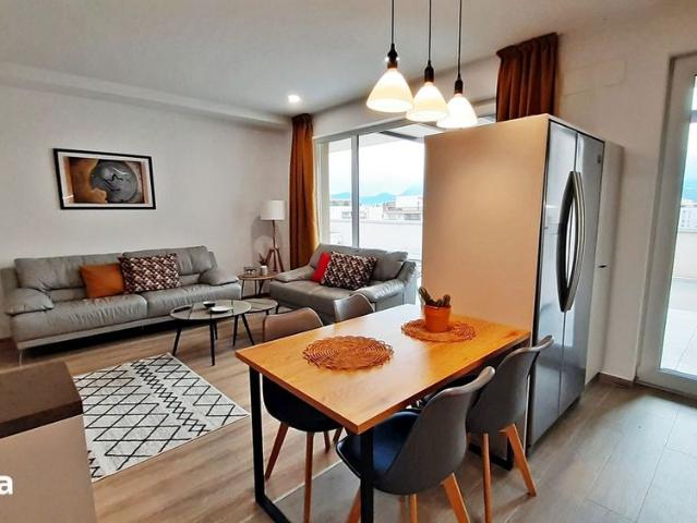 Penthouse cu 5 camere in URBAN PENTHA zona Coresi