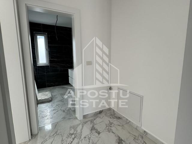 Penthouse cu scara interioara deosebita, 3 camere si 2 bai langa Lidl