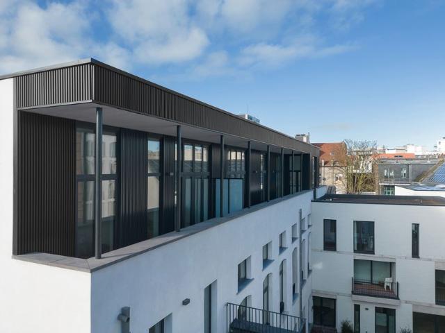 Penthouse à vendre pour 883000 euro avec 2 chambres à coucher