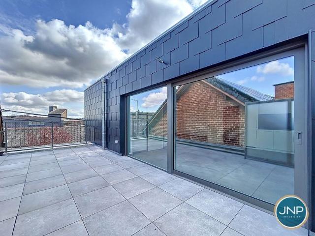 Penthouse à vendre pour 280000 euro avec 2 chambres à coucher