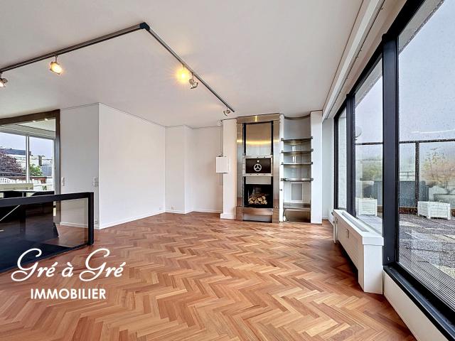 Penthouse à louer 1050 Ixelles 2 000 €