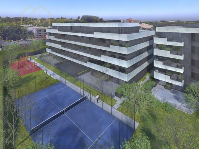 Penthouse Apartamento T4 para comprar em condomínio fechado. 190m² Feira