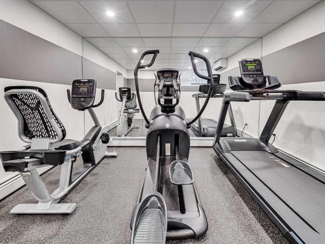 Penthouse Apartments 2 Bedroom Apartment for Rent at 212 10th St E, Saskatoon, SK S7N 2T6 North Nutana
