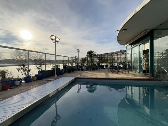 Penthouse avec piscine privée un bien hors norme à La Roch 175m² La Rochelle
