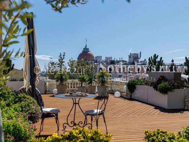 Penthouse d’exception à deux pas de la mer, à Nice, Carré d’Or