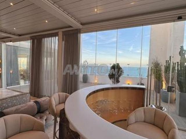 Penthouse d'exception à louer à la Marina 576 m²