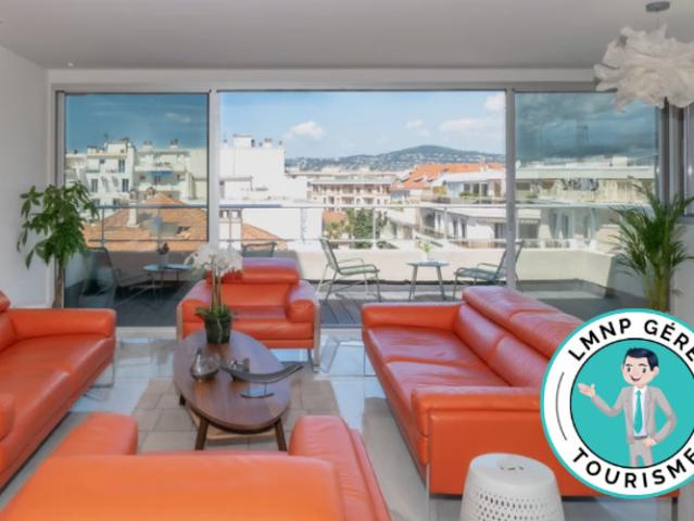 Penthouse d'Exception en Attique – Rooftop Privatif – Emplacement N°1 à Juan les Pins