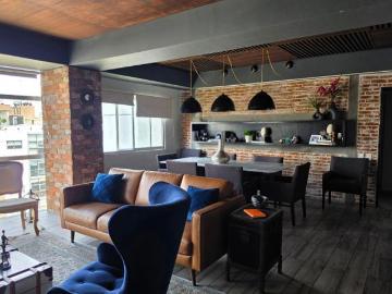 Penthouse de 2 pisos con terraza en exclusivo condominio en Paseo de Las Aves