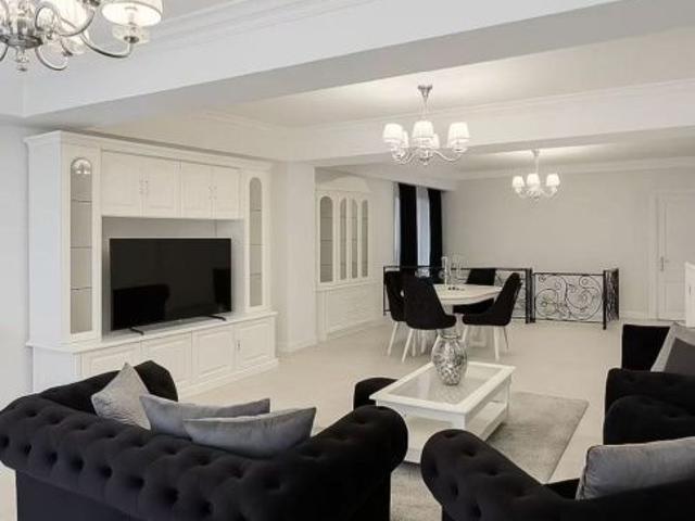 Penthouse de inchiriat, 170 mp utili, 4 camere, zona 1 Mai Ciuperca