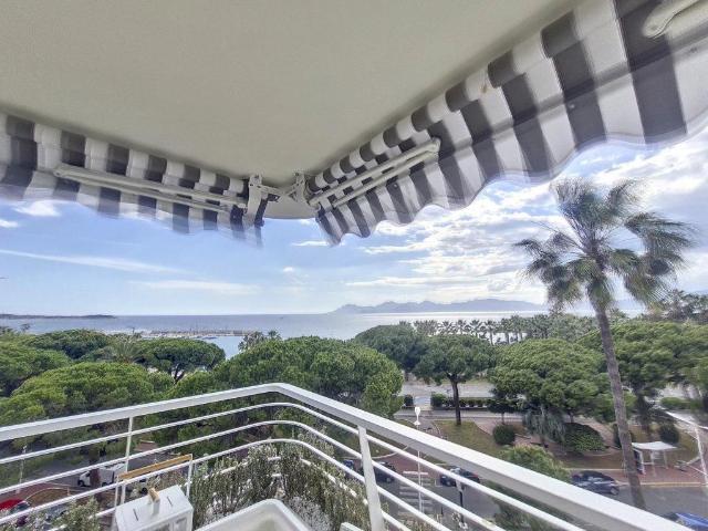 Penthouse de luxe de 109 m2 en vente Croisette, Cannes, Alpes Maritimes, Provence Alpes Côte d'Azur