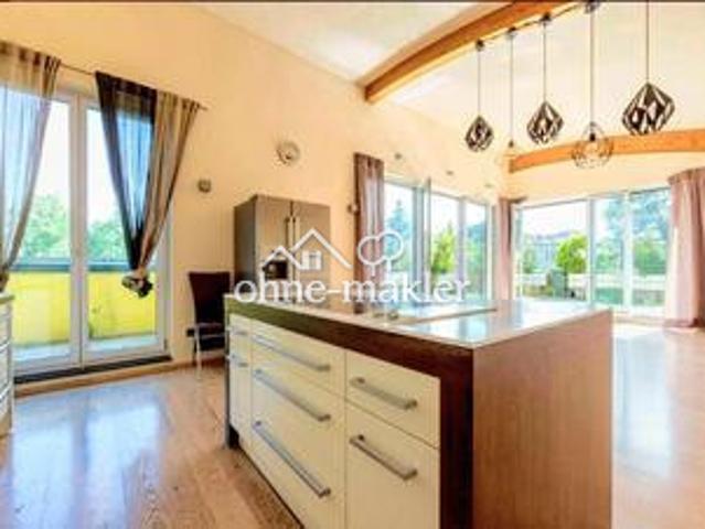 PENTHOUSE der Extraklasse auf über 300 m² Nutzfläche. PURE FREIHEIT auf 143 m² XXL Dachterrasse