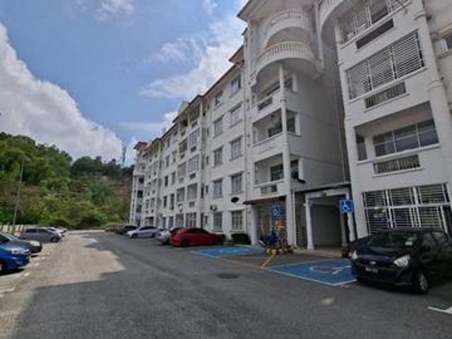 Penthouse Duplex Apartment Cempaka Taman Salak Maju Salak Tinggi Se