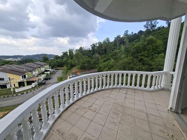 Penthouse Duplex Apartment Cempaka Taman Salak Maju Salak Tinggi