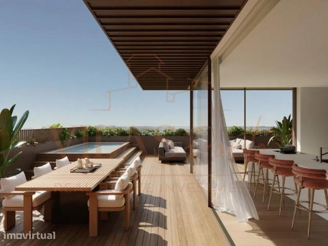 Penthouse Duplex de luxo T4 Duplex Frente Mar Novo The Atlantis.