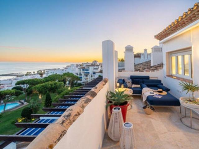 Penthouse Duplex in Puerto Banús
