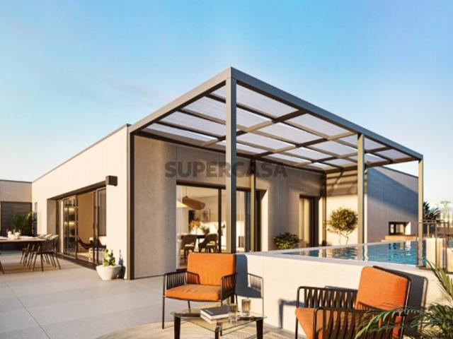 Penthouse duplex T4 com piscina privada e terraço na Praça de Espanha, Lisboa