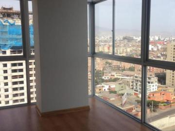 PENTHOUSE DÚPLEX 150 m2 x 2 PISOS, LUJOSO, VISTA AL MAR Y CÉNTRICO, COCHERA