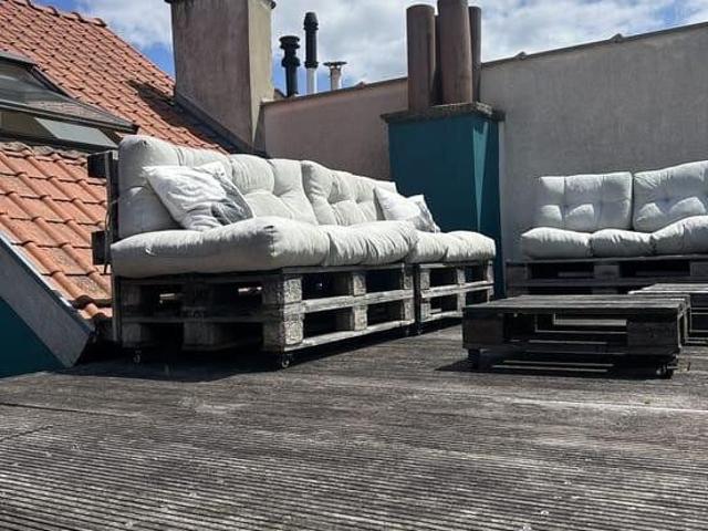 Penthouse duplex 110m2, 2ch, rooftop, SANS charges Communes