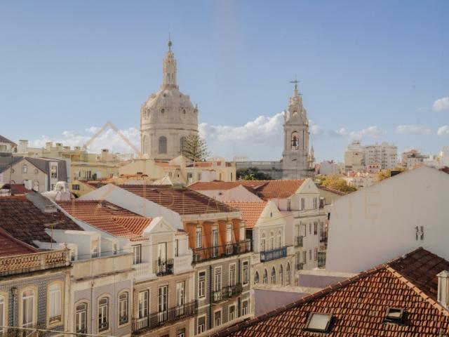 Penthouse na Estrela com 4 quartos para arrendar