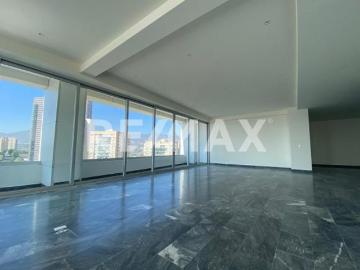Penthouse en Isola Bosque Real 4